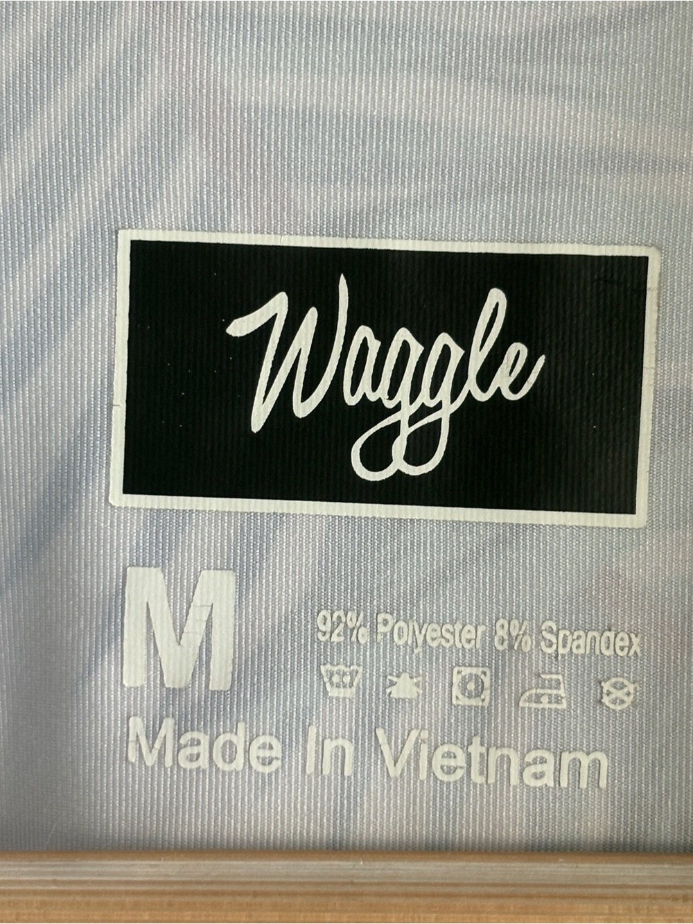 Waggle Mens Polo Shirt Tropical Birdies of Paradise Size Medium Golf - Picture 5 of 5